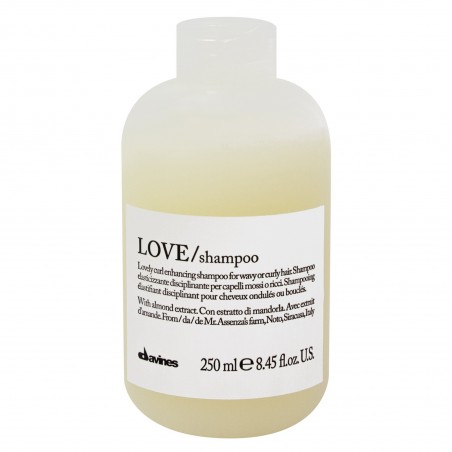 Davines Essential Haircare Love Curl Enhancing Shampoo Шампунь для усиления завитка 250 мл